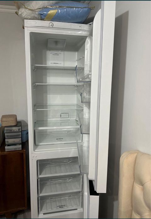 Холодильник с доставкой