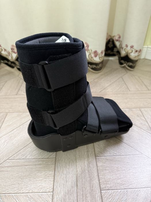 Продам ортопедический сапог
