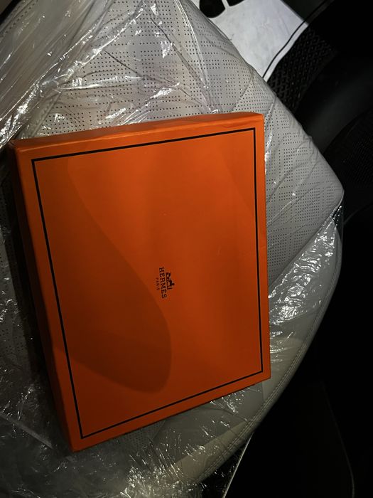 Hermes тапочка.
