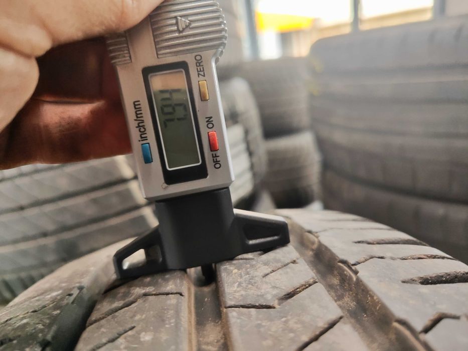 4бр.летни гуми 215/75/16C Nexen