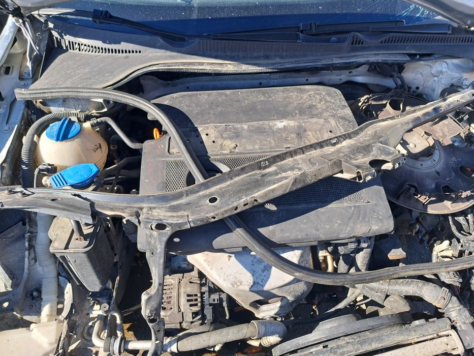 Голф 5 1.4 16V на части !