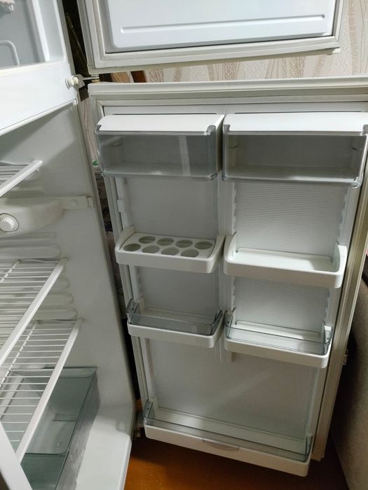 Продаётся холодильник Атлант