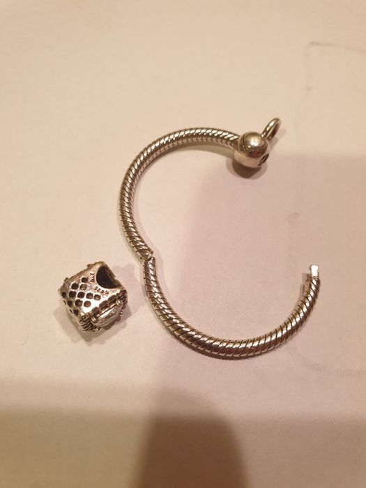 Висулка за колие