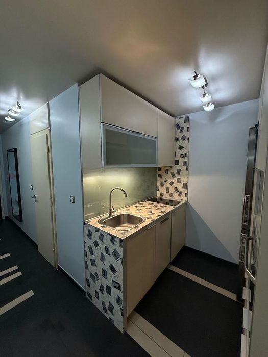 Дава се под наем Двустаен апартамент в София, Редута - 72 кв.м за 700 € - Снимка #3