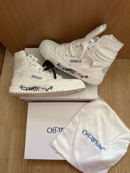 Off White Court 3.0