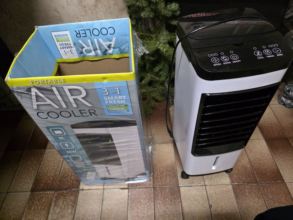 Продавам мобилен климатик