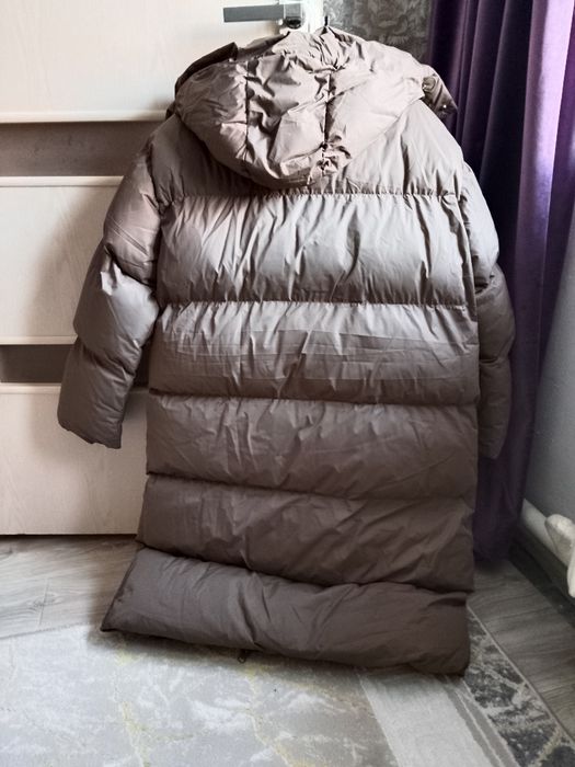 Продам зимнию куртку женскую