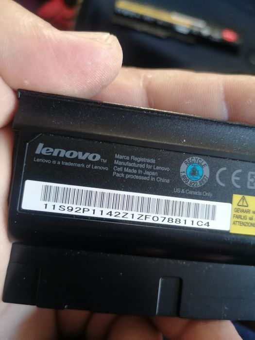 Продавам батерии за лаптоп леново t61. Чисто нови.