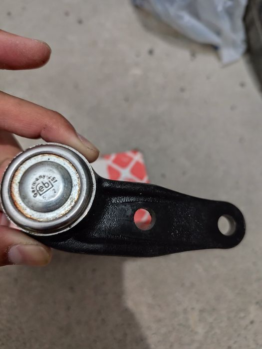 Шаровая опора новая