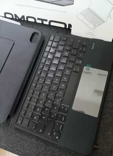 OMOTON калъф с клавиатура за iPad 10-то поколение 10,9 инча