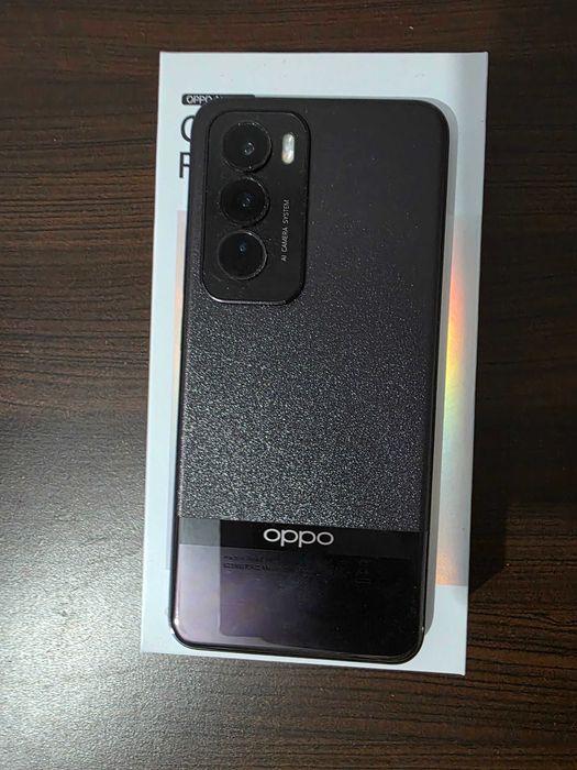 Vand Oppo Reno 12 Pro.12 gb ram,512 gb stocare