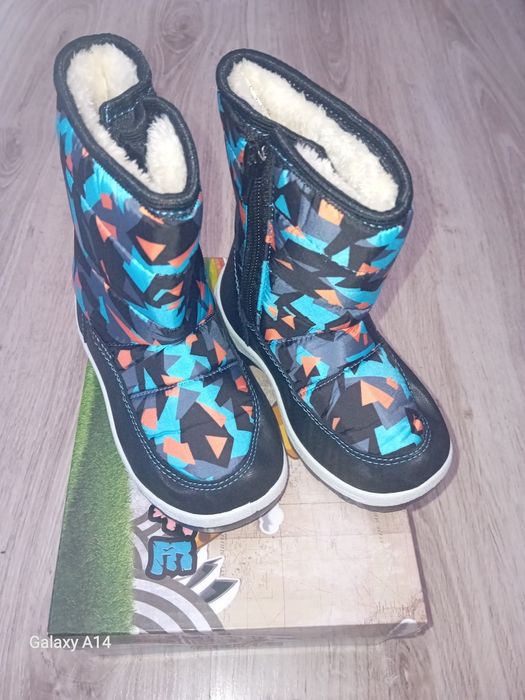 Чисто нови Зимни боти детски