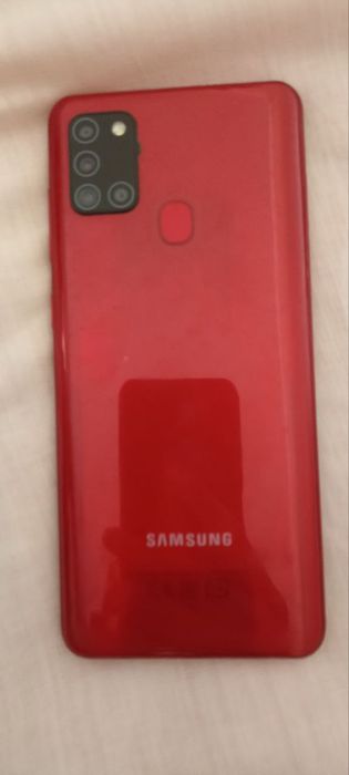 Samsung A21s telefoni sotuvda