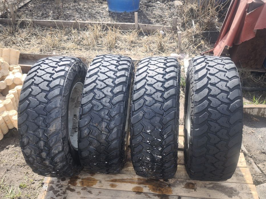 Продаю комплект шин с дисками