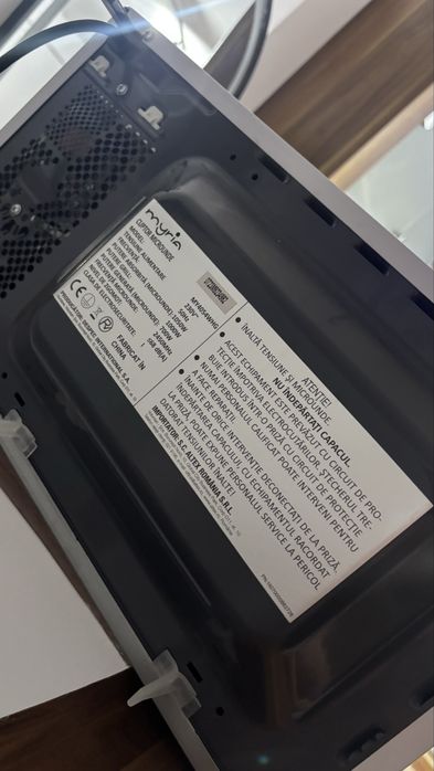 Cuptor cu microunde Myria