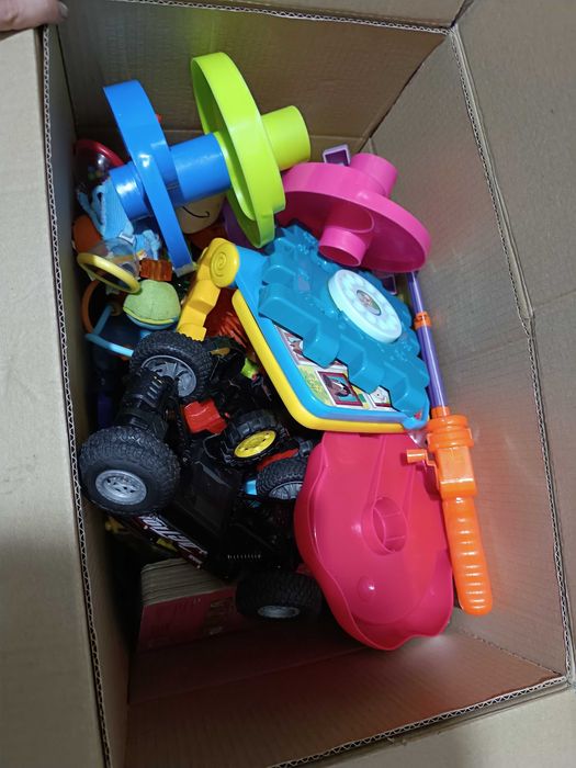 Лот бебешки / детски играчки