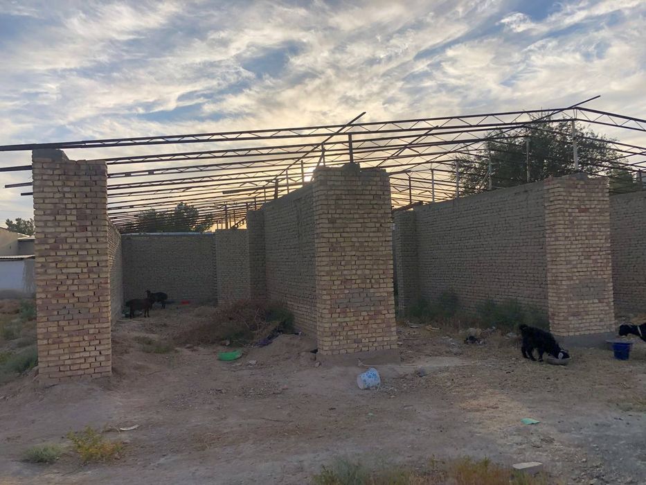 Yer joyi uchastka savdo majmuasi ,sex