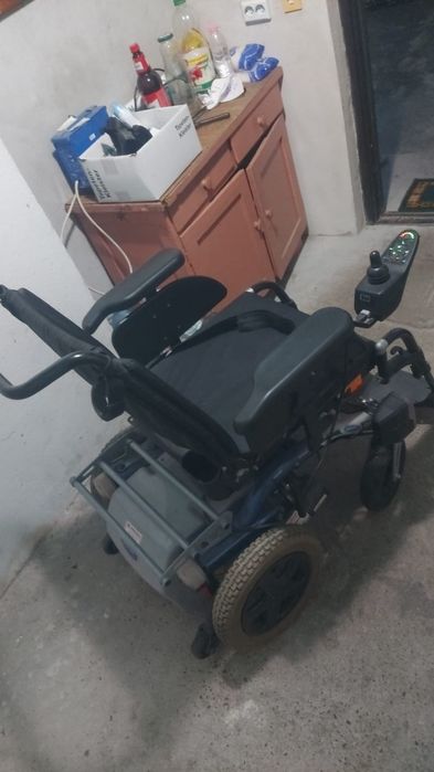 Инвалидна количка