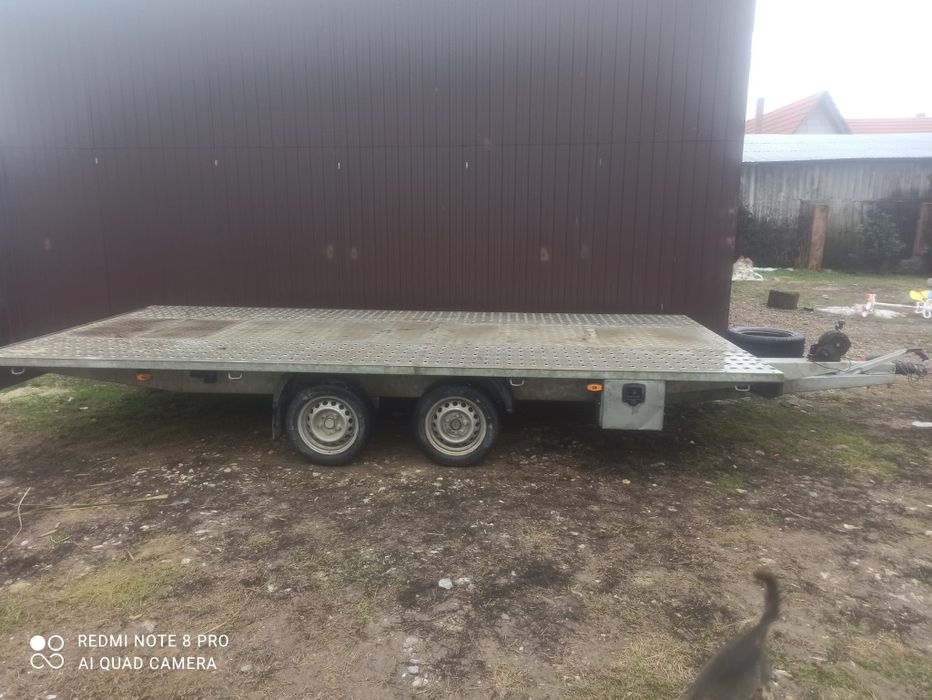 Platforma auto 2700kg detarată la 2000