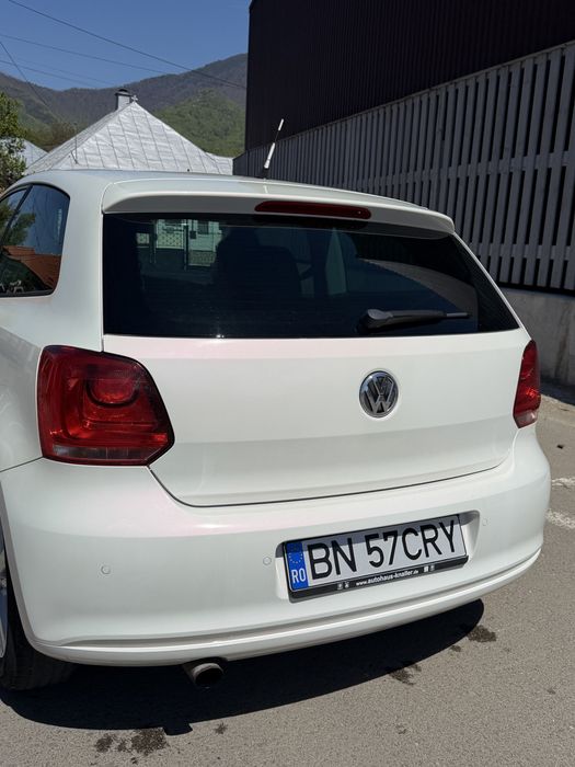 VOLKSWAGEN Polo 2013 — imagine 2