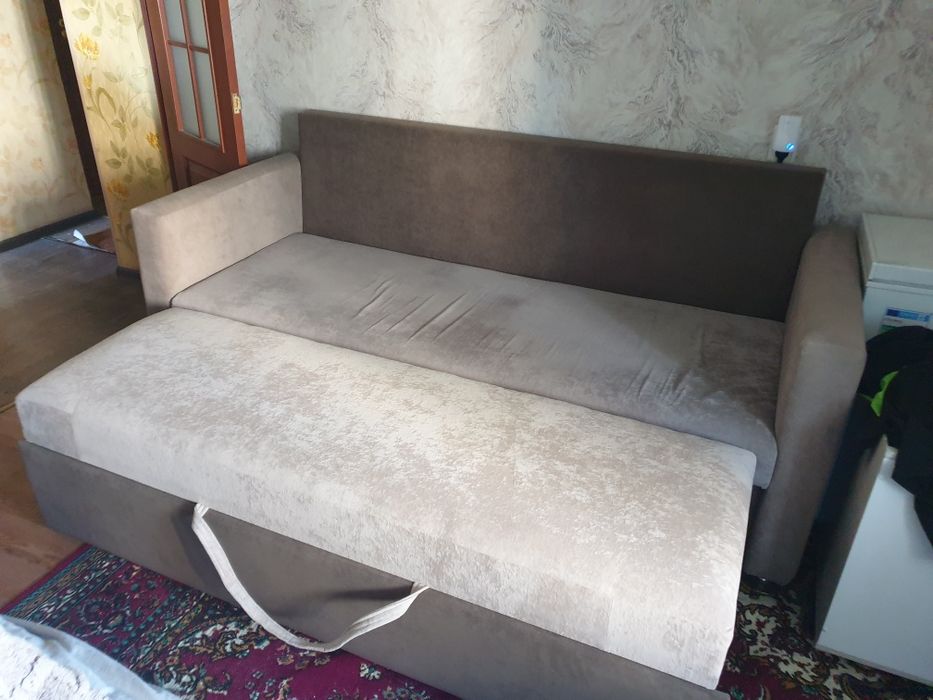Продам новый диван