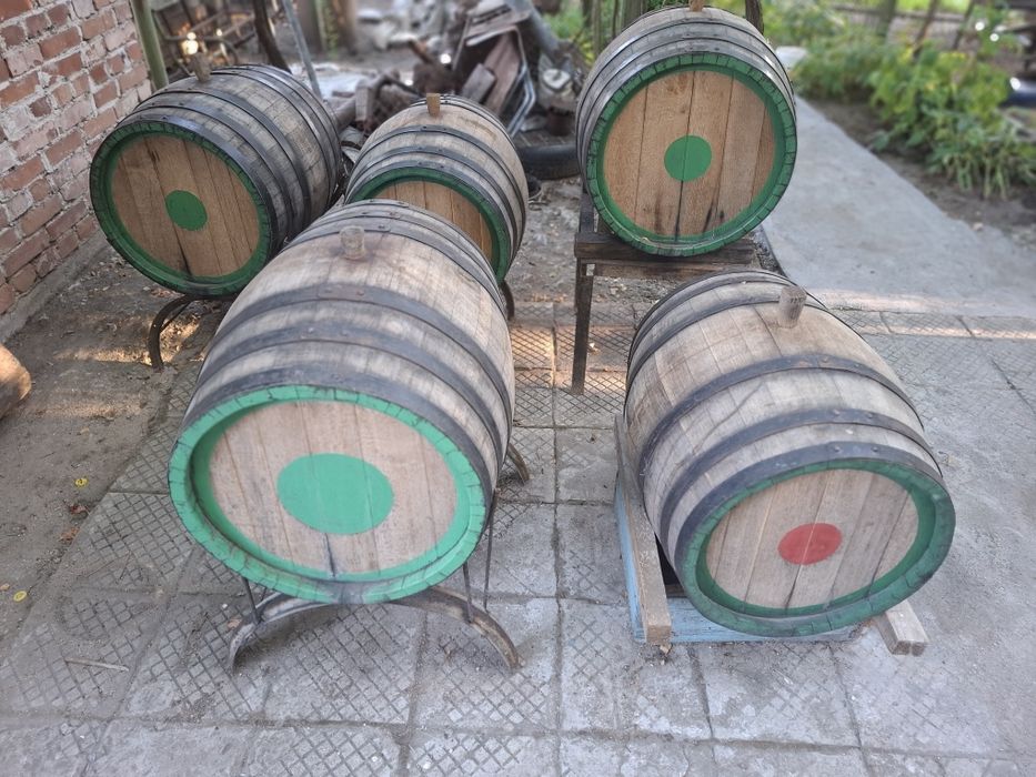 Дъбови бурета за вино