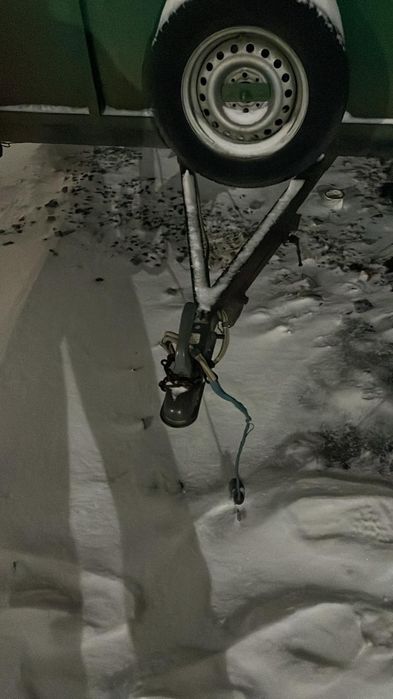 Продам прицеп коневозка