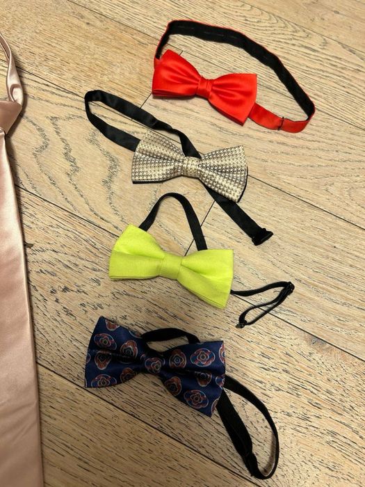 Accesorii Barbati- Cravate si Papioane