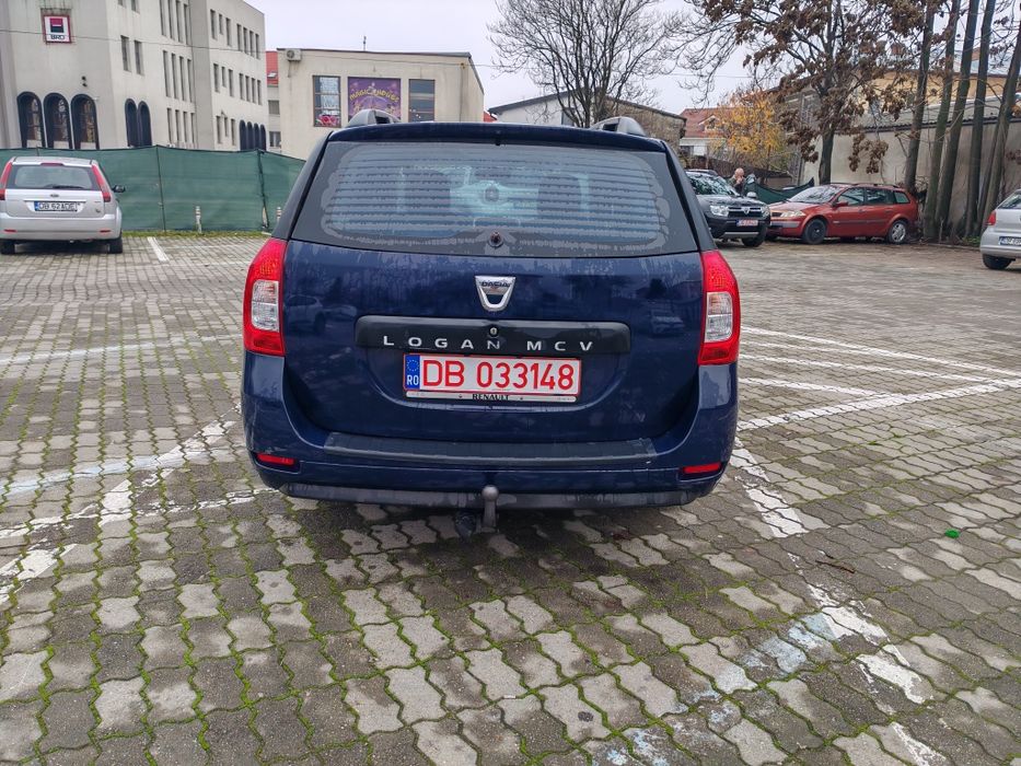 Vând Dacia Logan motor 898.benzina.