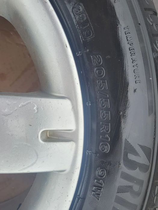 Jante aliaj cu anvelope Volkswagen Passat 205/55R16