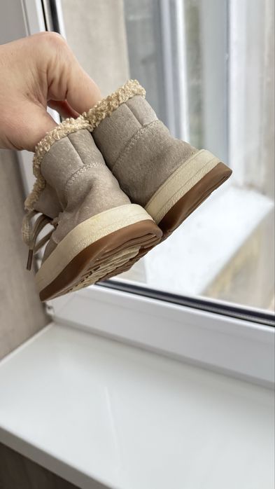 Сапожки угги детские