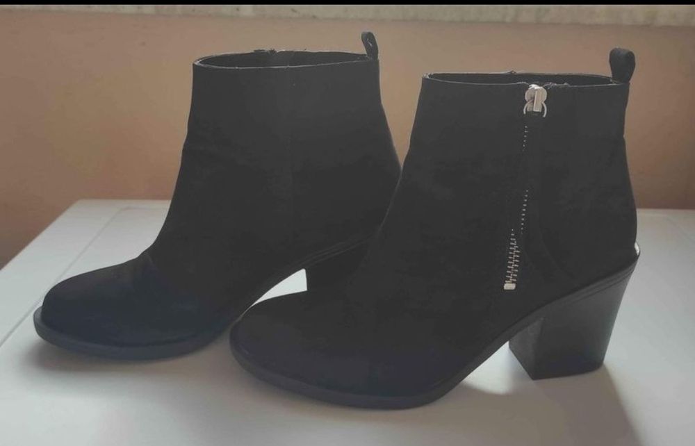 Дамски боти - 36 номер