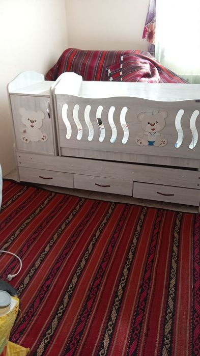 Bolalar shikafi va karavot