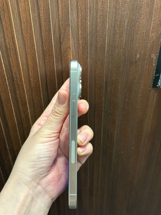 Айфон 15 про мах