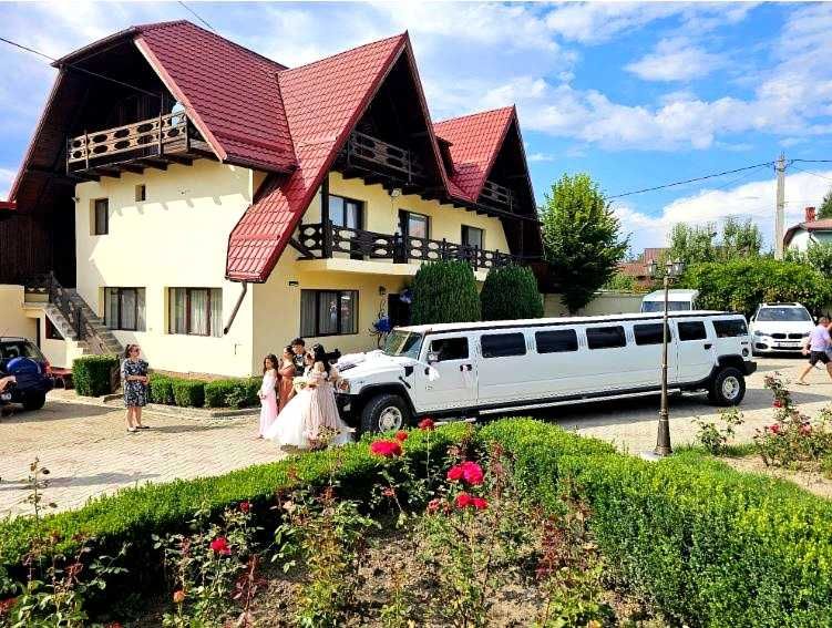 Limuzina de evenimente Hummer h2 6.0 benzina