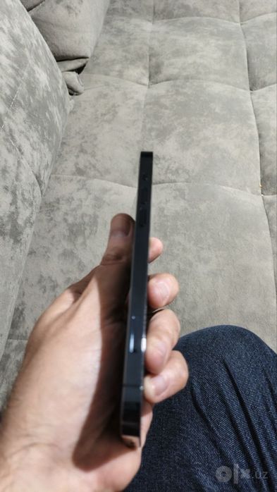 Iphope 12 pro б/у