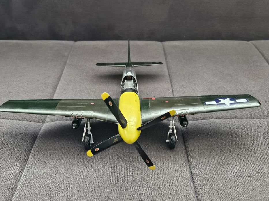 Vând Revell Mustang P51