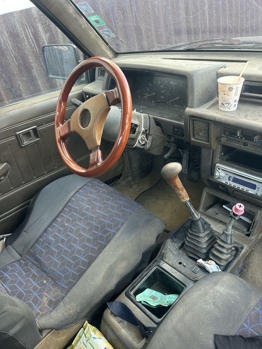 Mitsubishi  l200