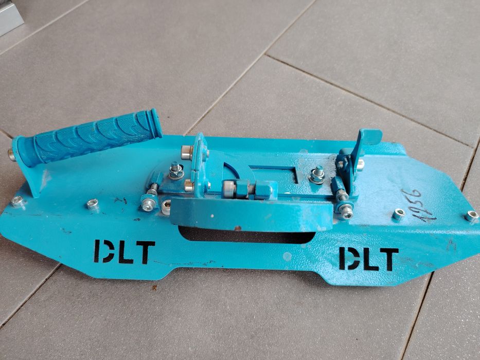 Продам Заусовщик