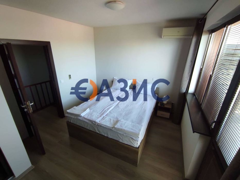 Продава се Къща в с. Лозенец, Област Бургас - 144 кв.м за 1320 €/кв.м - Снимка #4