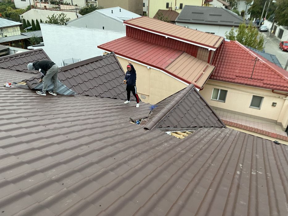 Acoperisuri reparatii montaj tigla metalica dulgherie terase jgheaburi