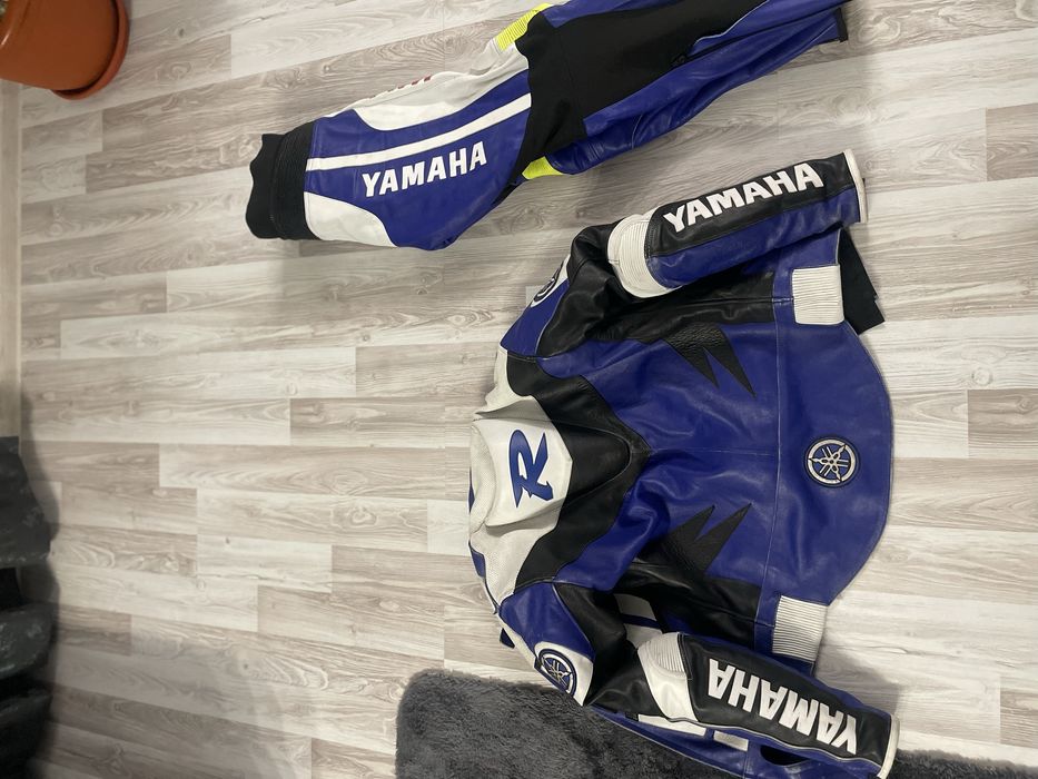 Мото екип ямаха може и отделно да се продават