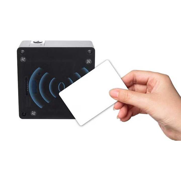 Incuietoare inteligenta ascunsa cu deblocare prin NFC-RFID si Wireless