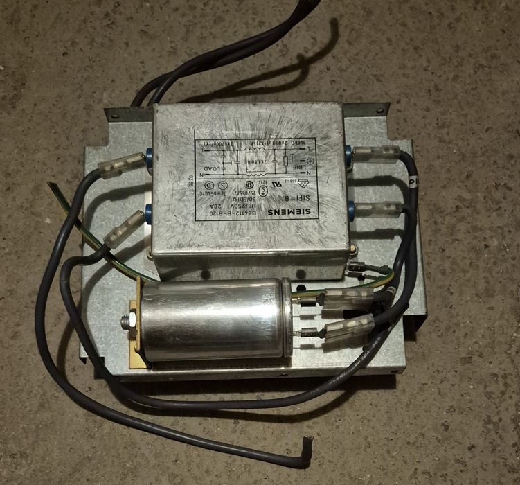 Vand standuri boxe Infinity,audio diverse