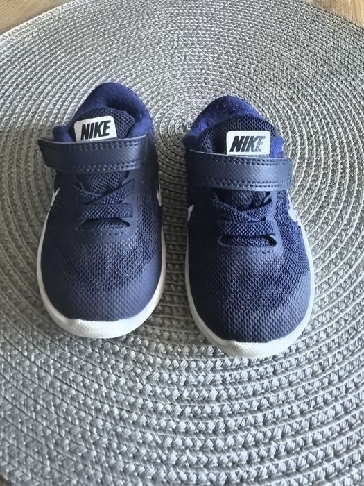 Бебешки Nike 19 номер