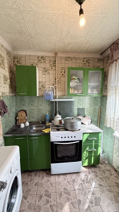 4мкр 3дом 2 ком продажа