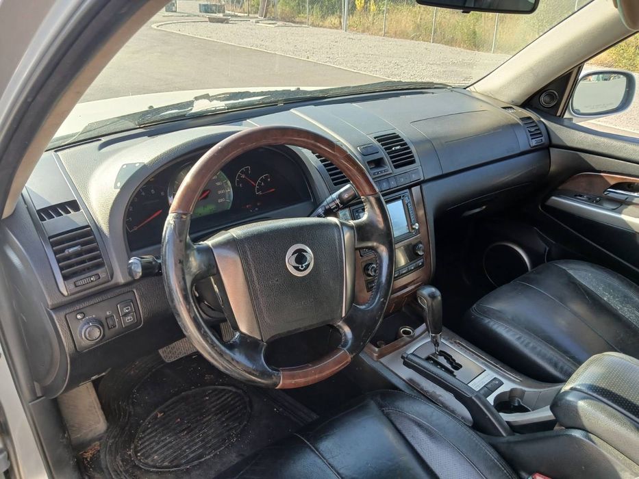 Ssang Yong Rexton 2.7 2005 г На части
