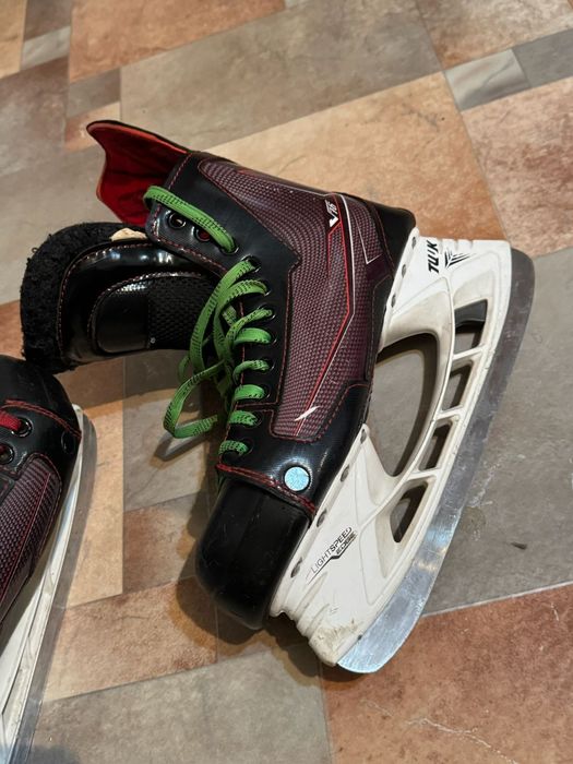 Коньки мужские профессиональные