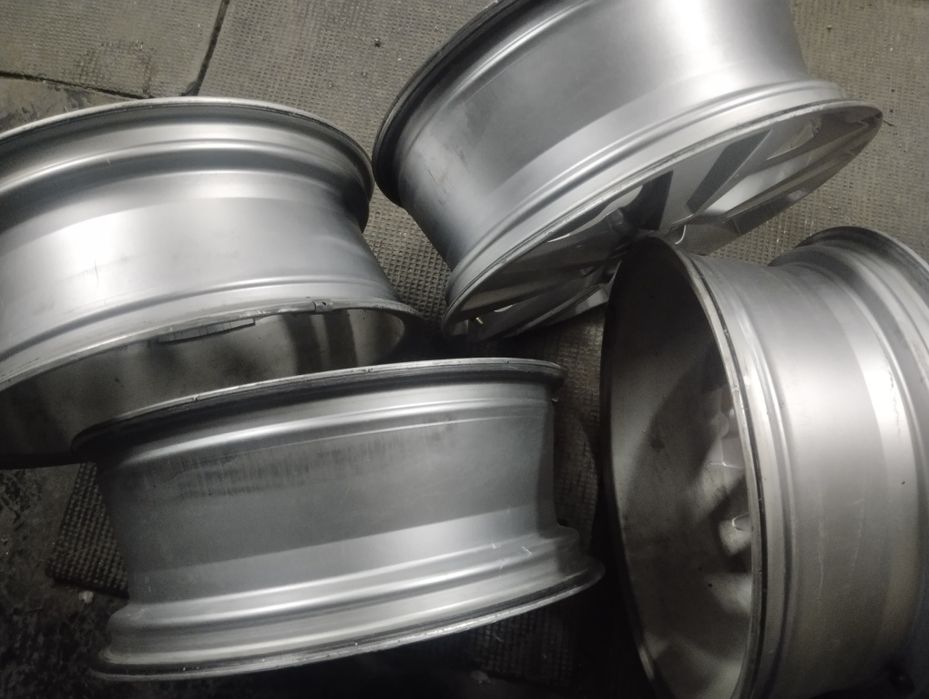 Продам диски на R 17