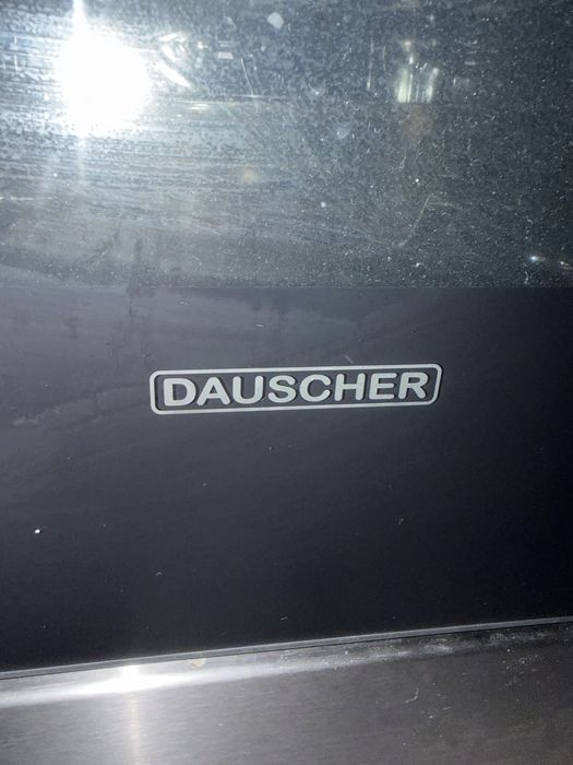 Продам электрическую плиту Dauscher